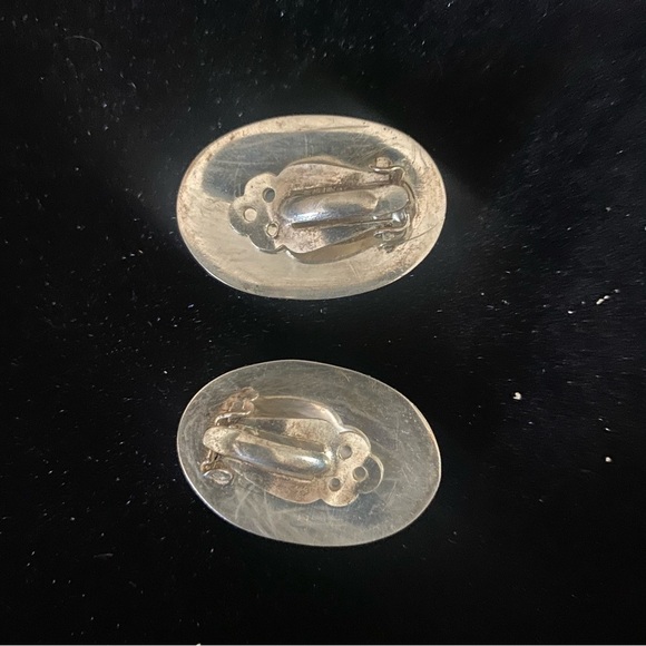 Vintage Alpaca Mexico onyx Abalone mother of pearl silver clip on earrings - Picture 4 of 7